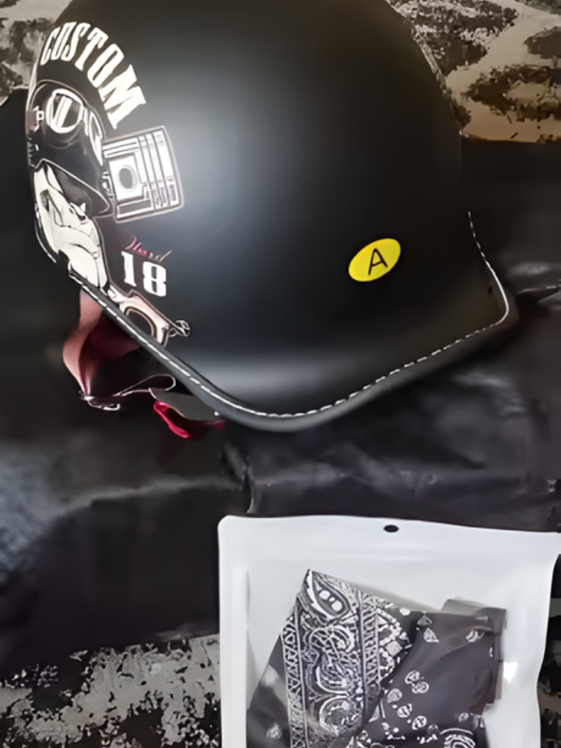 Casco Retro con Cola Levantada – Edición Vintage Cruiser - Meowbutter