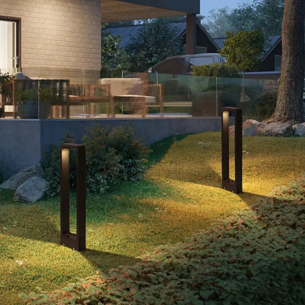 Modern Black Aluminum LED Pathway Light — Waterproof Outdoor Fixture