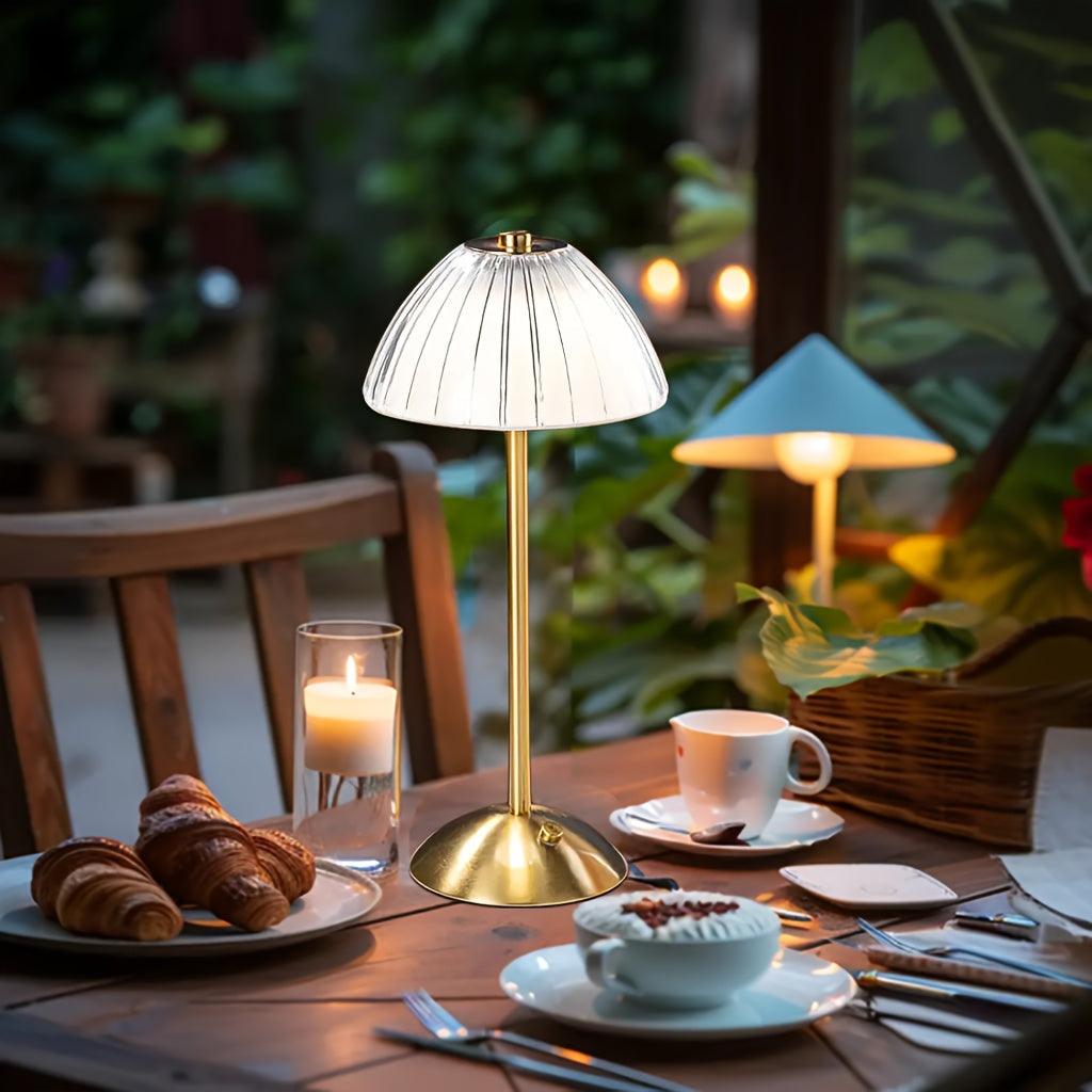 Stolní lampa Golden Touch s nabíjením přes USB — křišťálové stínidlo aktivované dotykem