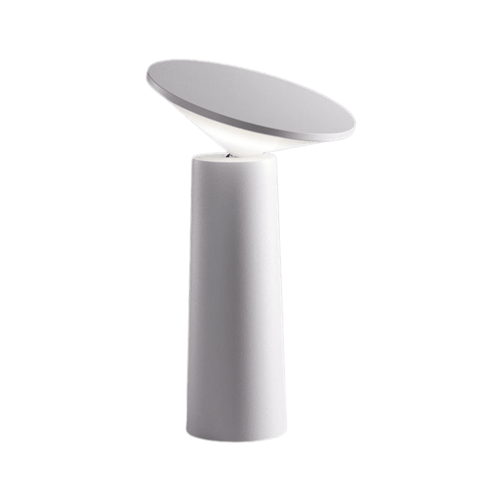 Aurora Libra dimbar bordlampe - avsmalnende kjegle, vinklet frontpanel