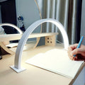 Lampka biurkowa LED „Crescent Moon” | Regulowana metalowa lampka USB | Meowbutter