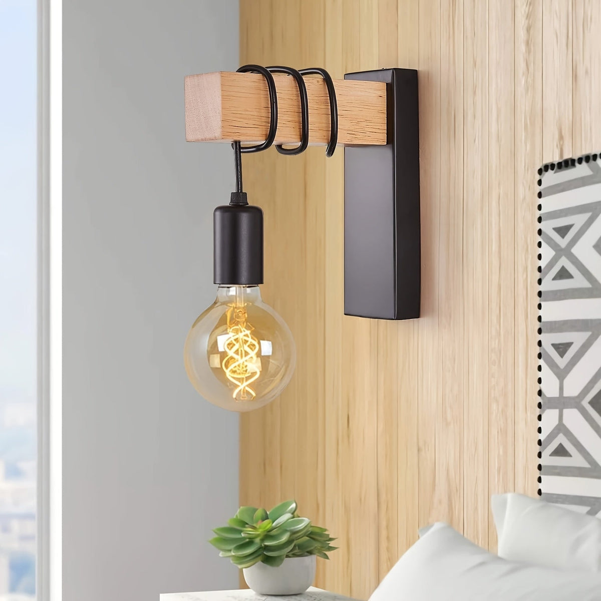 Moderne Wandleuchte im Industriedesign – E27-Fassung, polierte Metalloberfläche, Holzdetails, 20x6cm