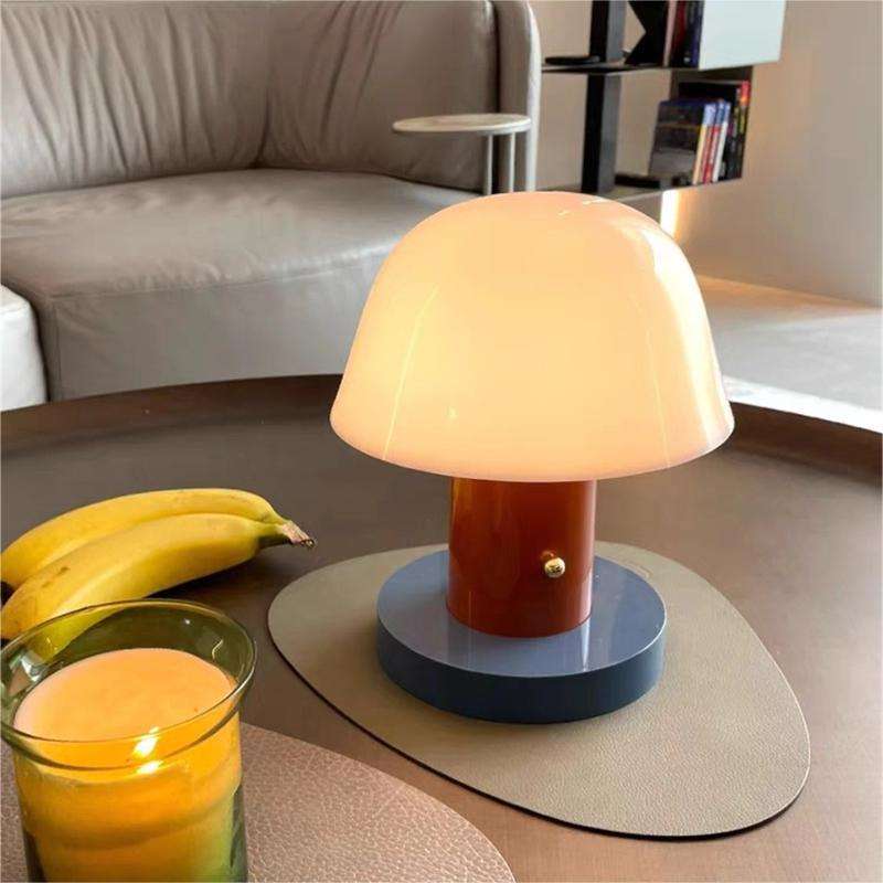 Kompaktní stolní lampa ve tvaru houby — dobíjecí LED osvětlení s atmosférickým světlem