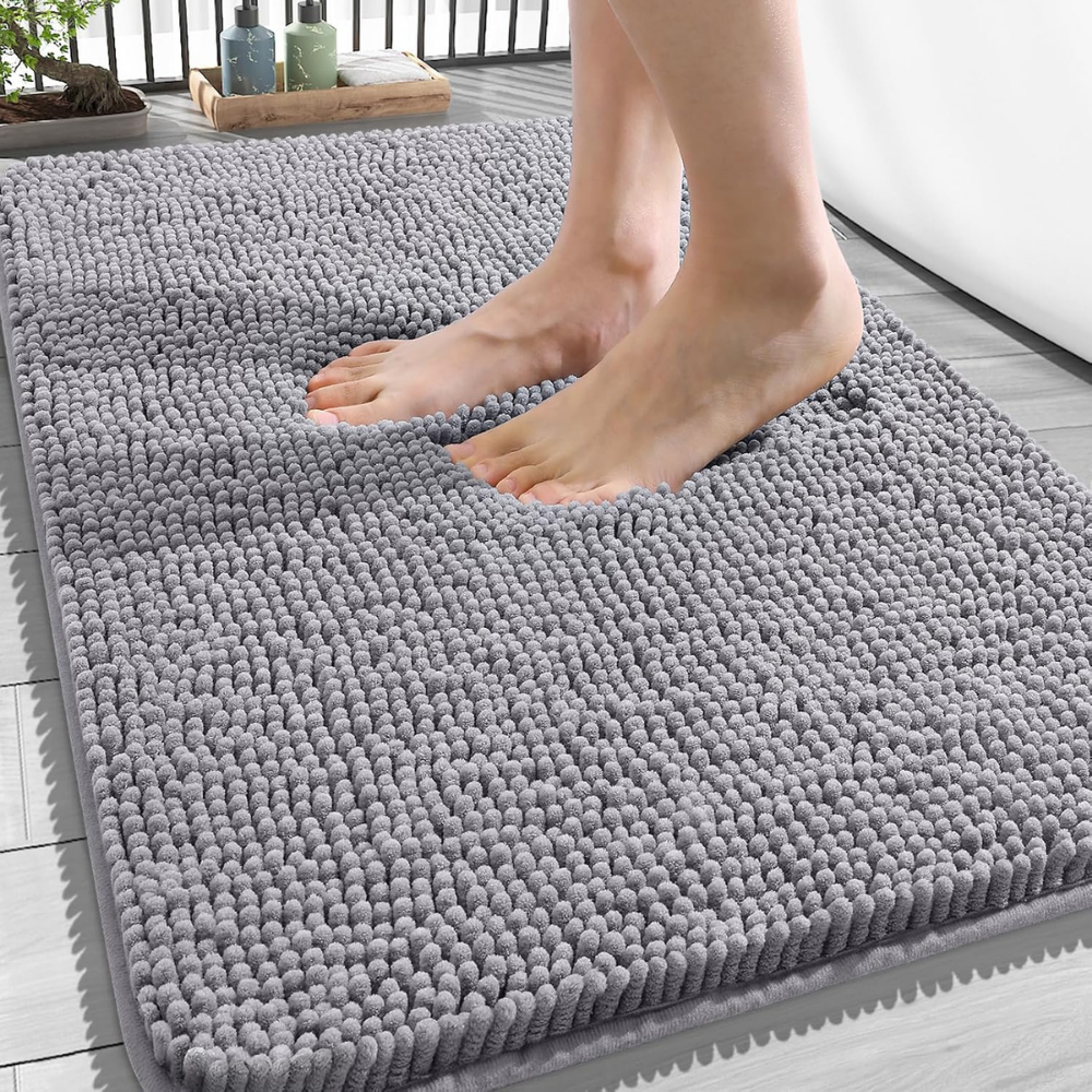 Tappeto da bagno assorbente in ciniglia — superficie soffice, retro testurizzato antiscivolo