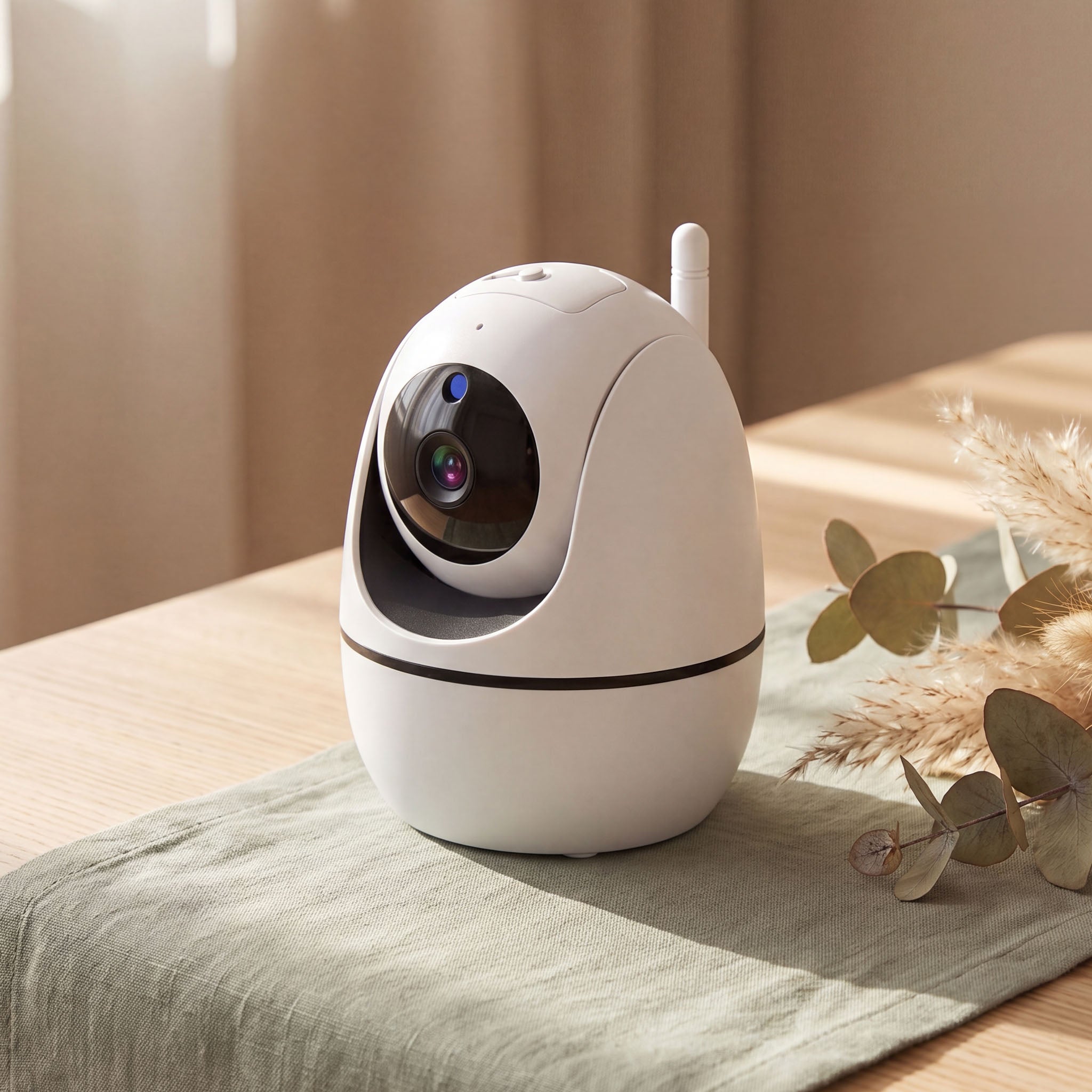 Dětská chůvička - HD kamera s otočením o 360 stupňů a nakláněním - vzdálené sledování dětského pokoje | meowbutter