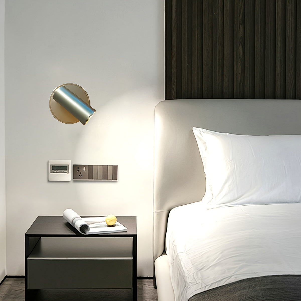 Wireless Magnetic Wall Light — USB Rechargeable, Touch Control Mount