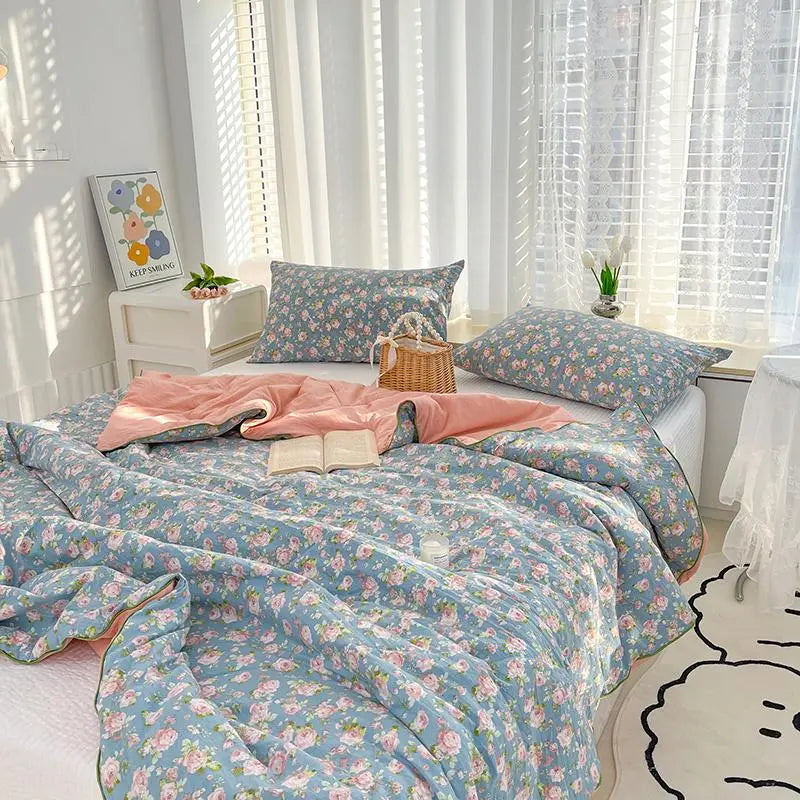 Rose Blanket With Floral Print For Elegant Bedroom Decor