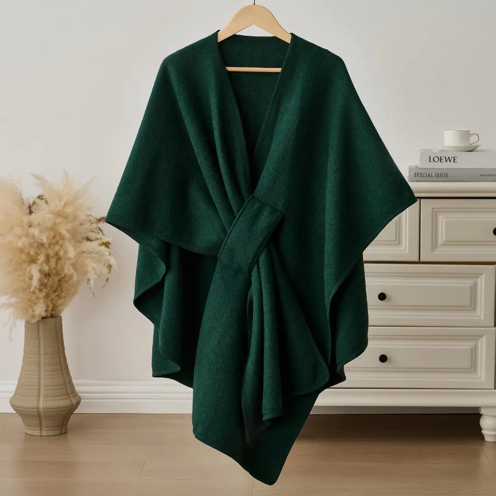 Drape Shawl Crafted From Fleece For Cozy Everyday Wear