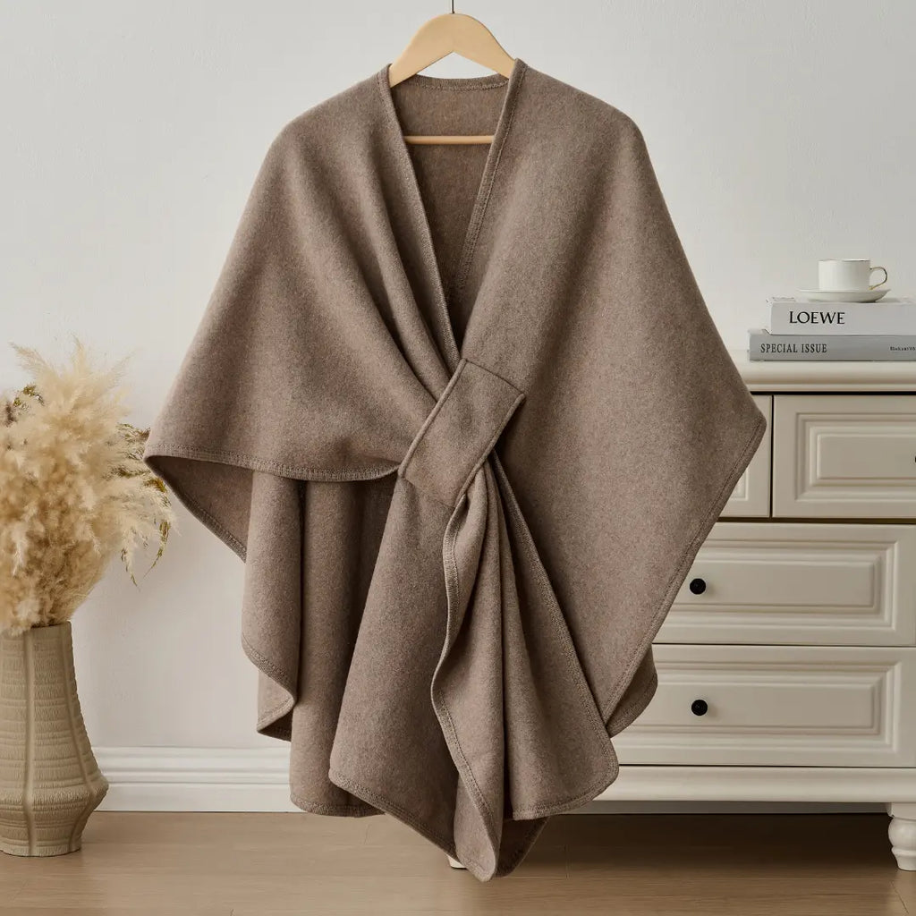Drape Shawl Crafted From Fleece For Cozy Everyday Wear