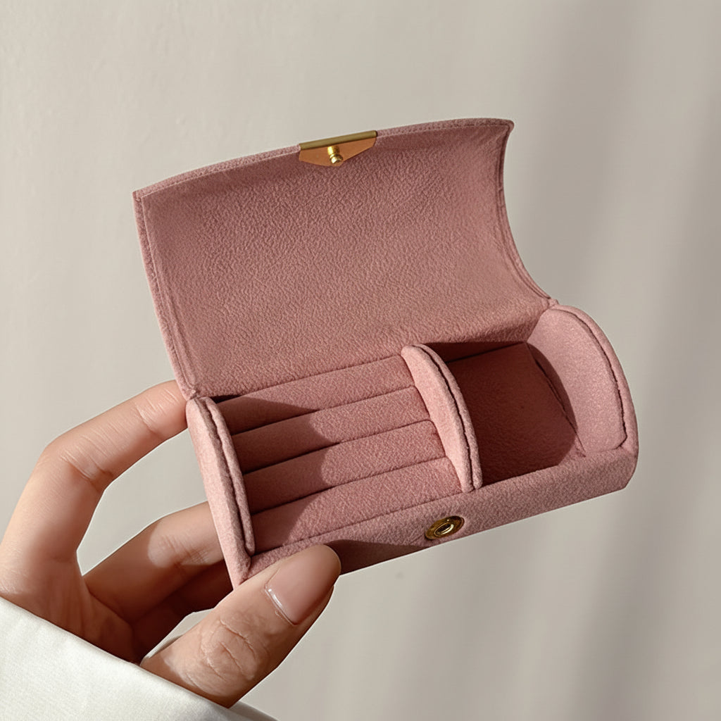Mothers Day Travel Jewelry Box — Snap Closure Organizer