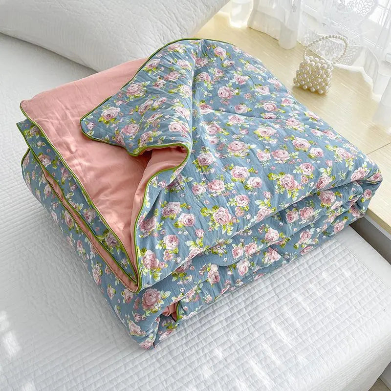 Rose Blanket With Floral Print For Elegant Bedroom Decor