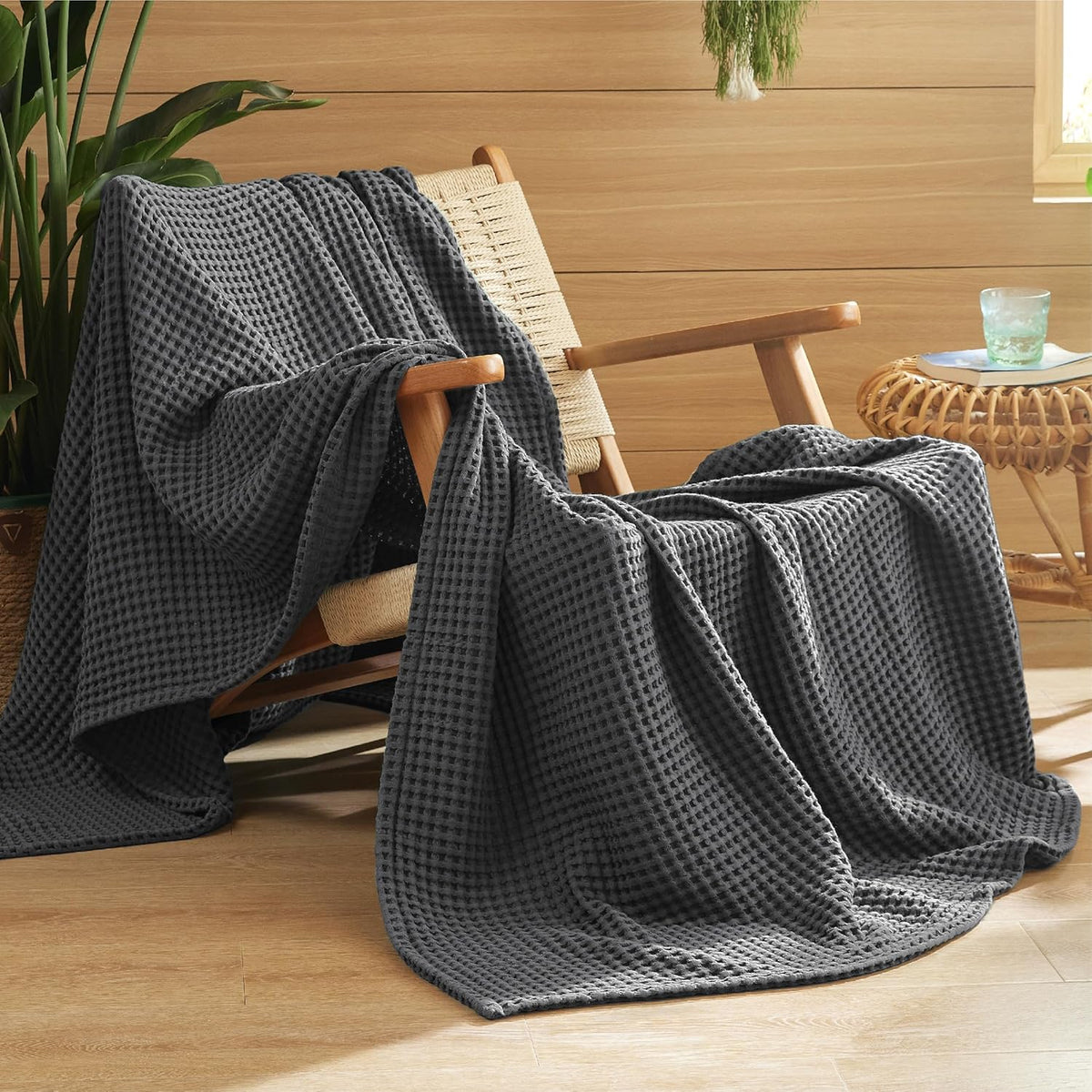 Lehká deka Cozy Comfort ze 100% bavlny s vaflovou vazbou - prodyšná struktura