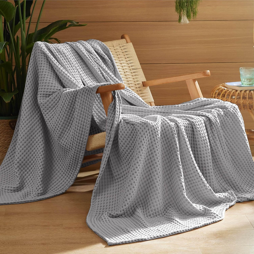 Lehká deka Cozy Comfort ze 100% bavlny s vaflovou vazbou - prodyšná struktura