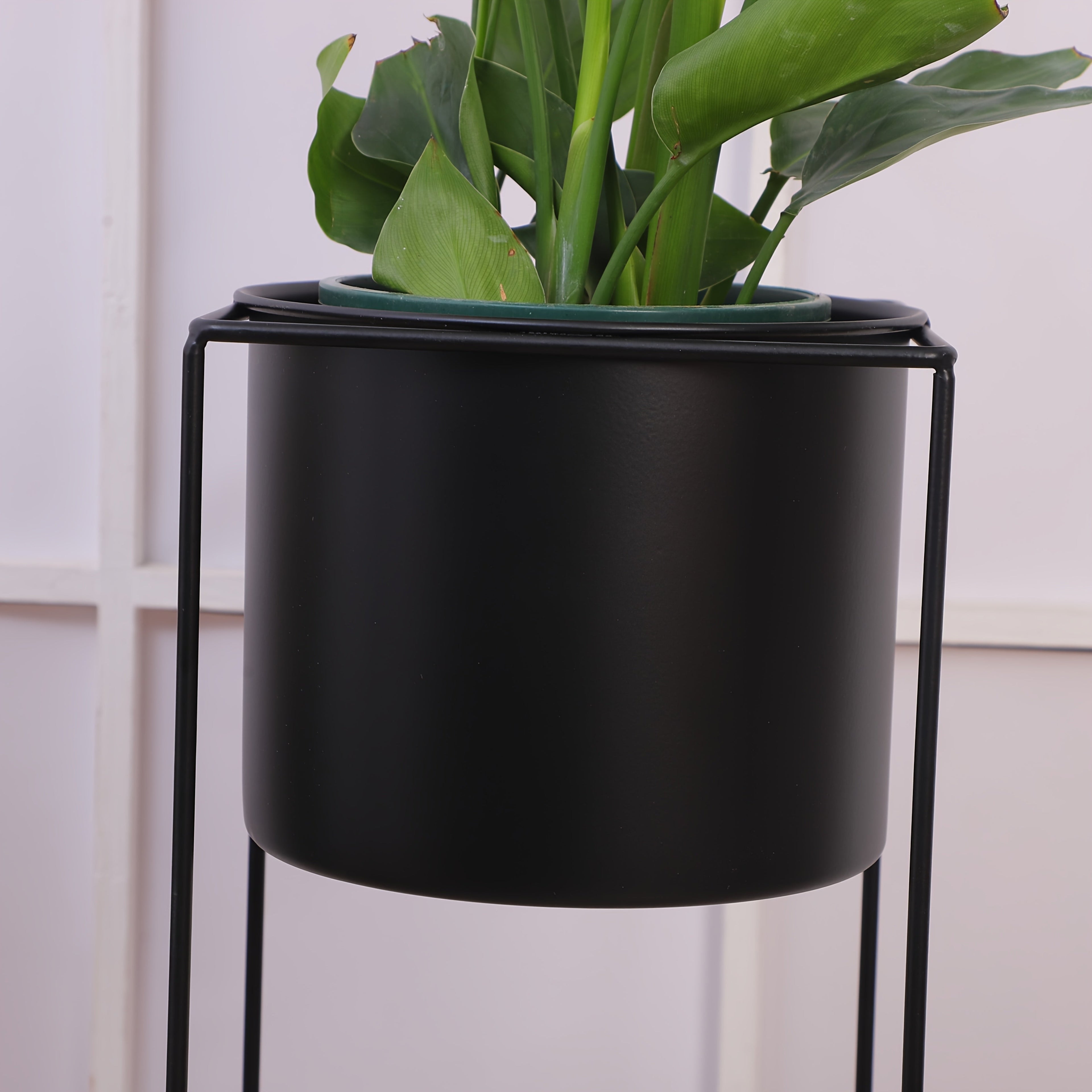 Metal Indendørs Planteholder | Moderne Sort Rektangulær Planteholder | Meowbutter