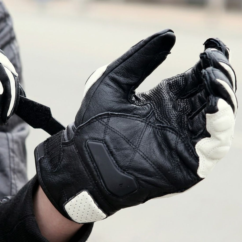 Guanti da moto BikerZonez™ in pelle corazzata – Protezione in carbonio per nocche | meowbutter
