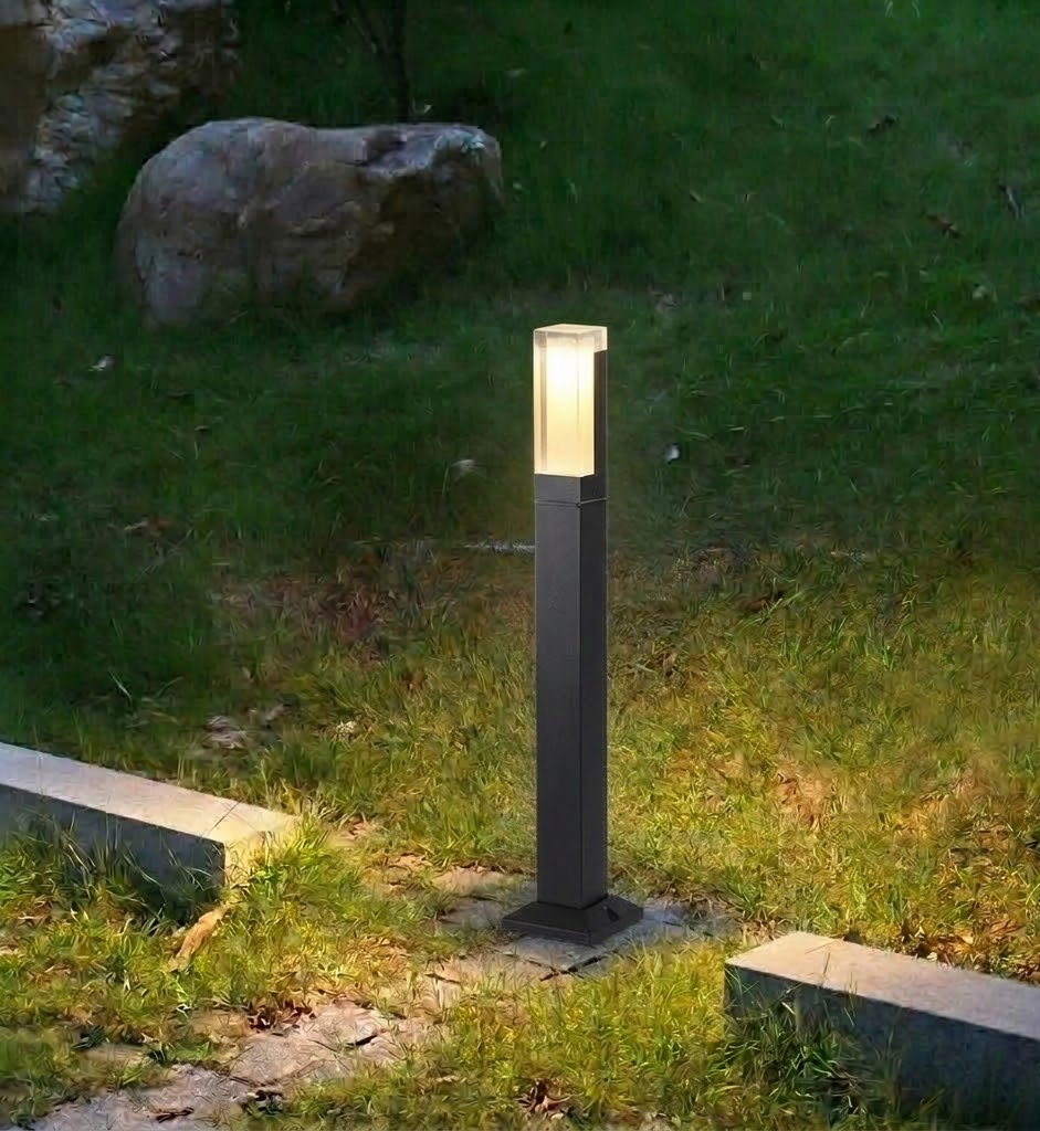 Modern Black Aluminum LED Pathway Light — Waterproof Outdoor Fixture