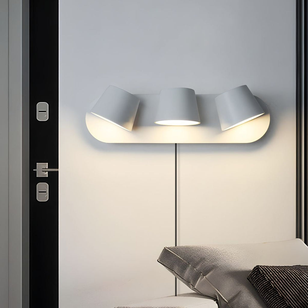 Wall Lamp With LED For Reading In Black And White Finish