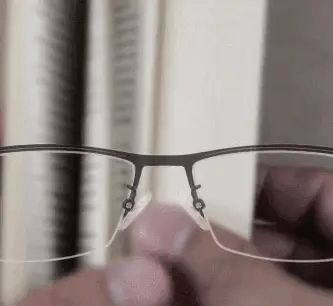 Aerisyn Progressive Eyeglasses — Multi-Zone Lens Design for Near, Intermediate & Far Focus