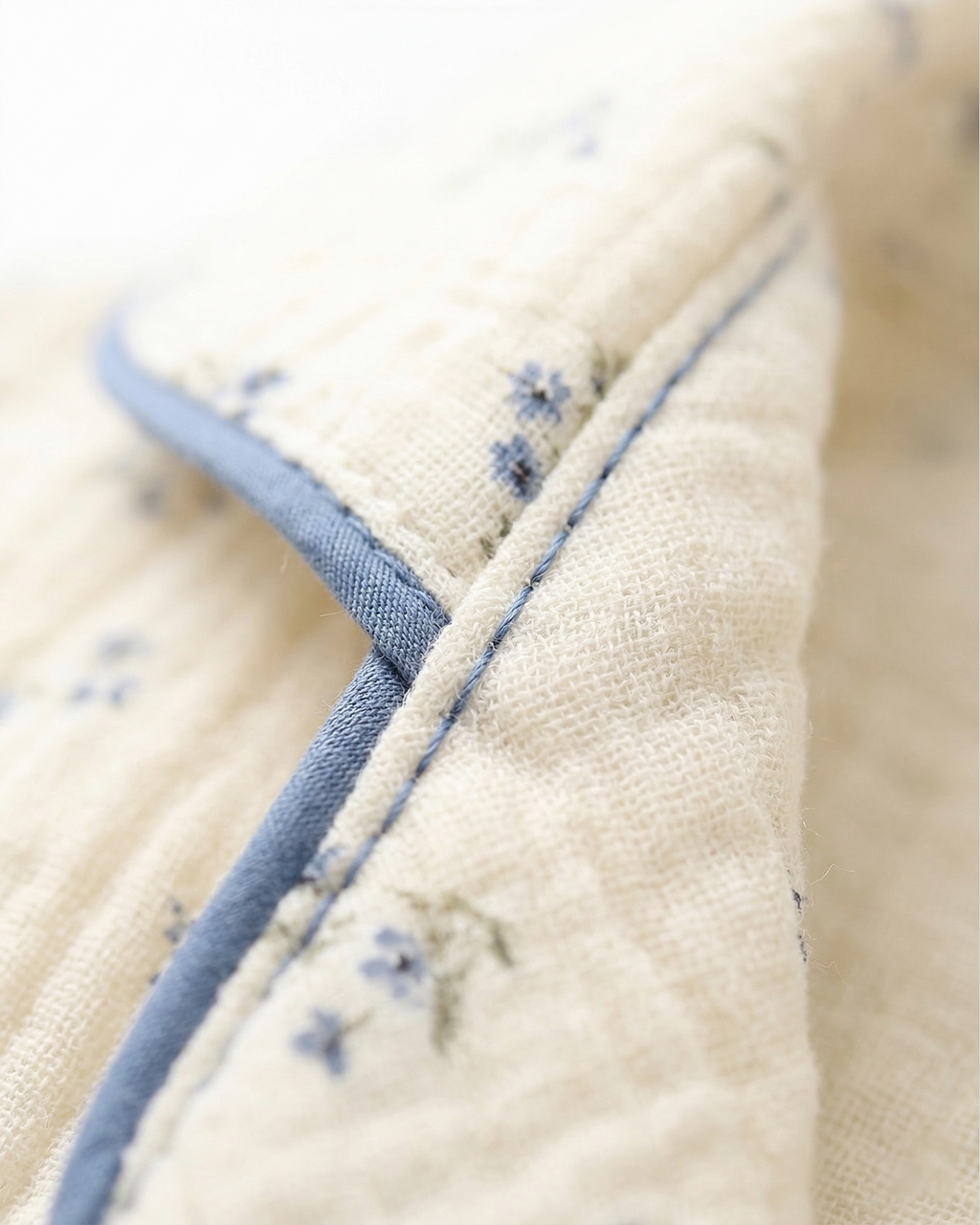Set pigiama Flora in cotone mussola 100% per un comfort traspirante