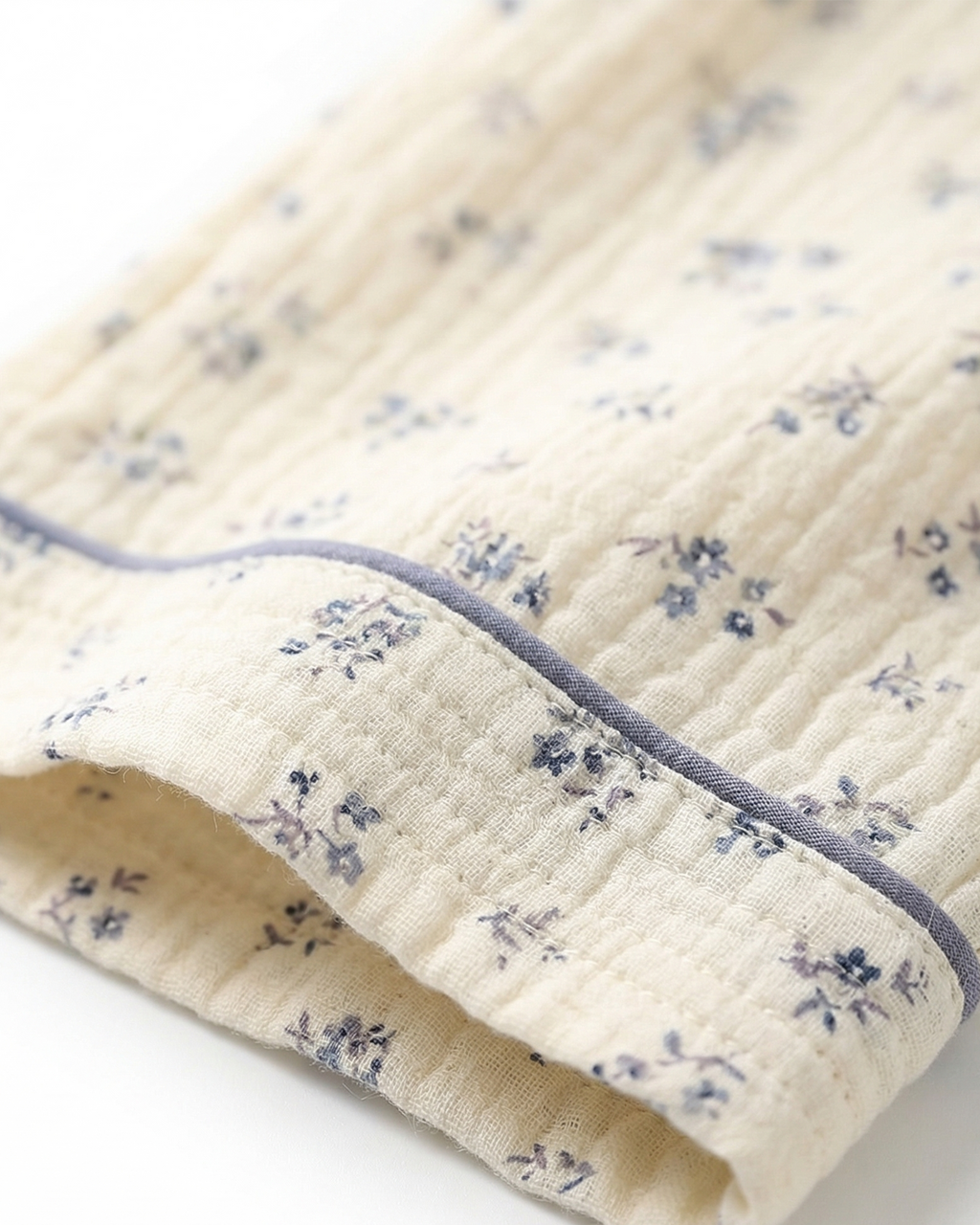 Set pigiama Flora in cotone mussola 100% per un comfort traspirante