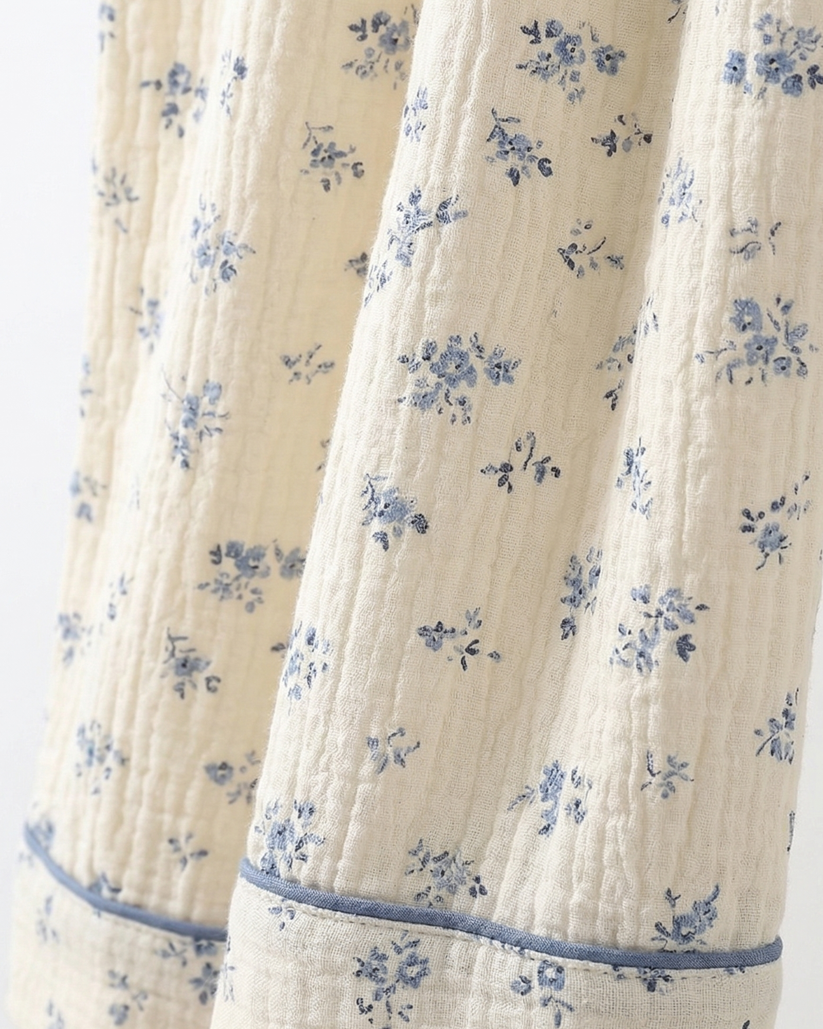 Set pigiama Flora in cotone mussola 100% per un comfort traspirante