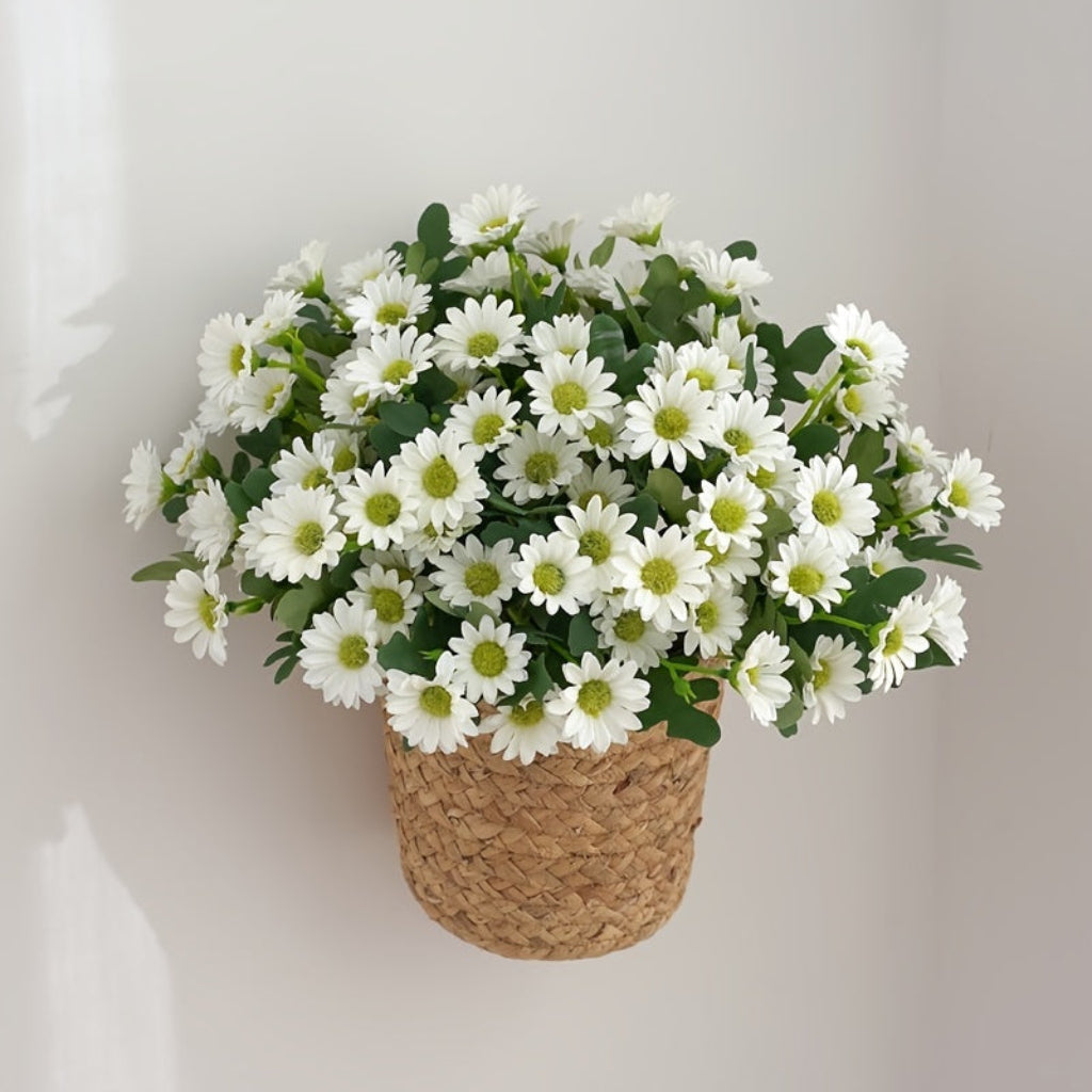 Artificial Daisy Flower Bouquet — Lifelike Synthetic Blooms