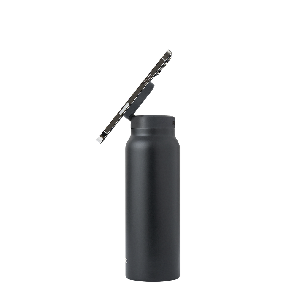Water Bottle With Magnetic Lid And Phone Holder On The Go