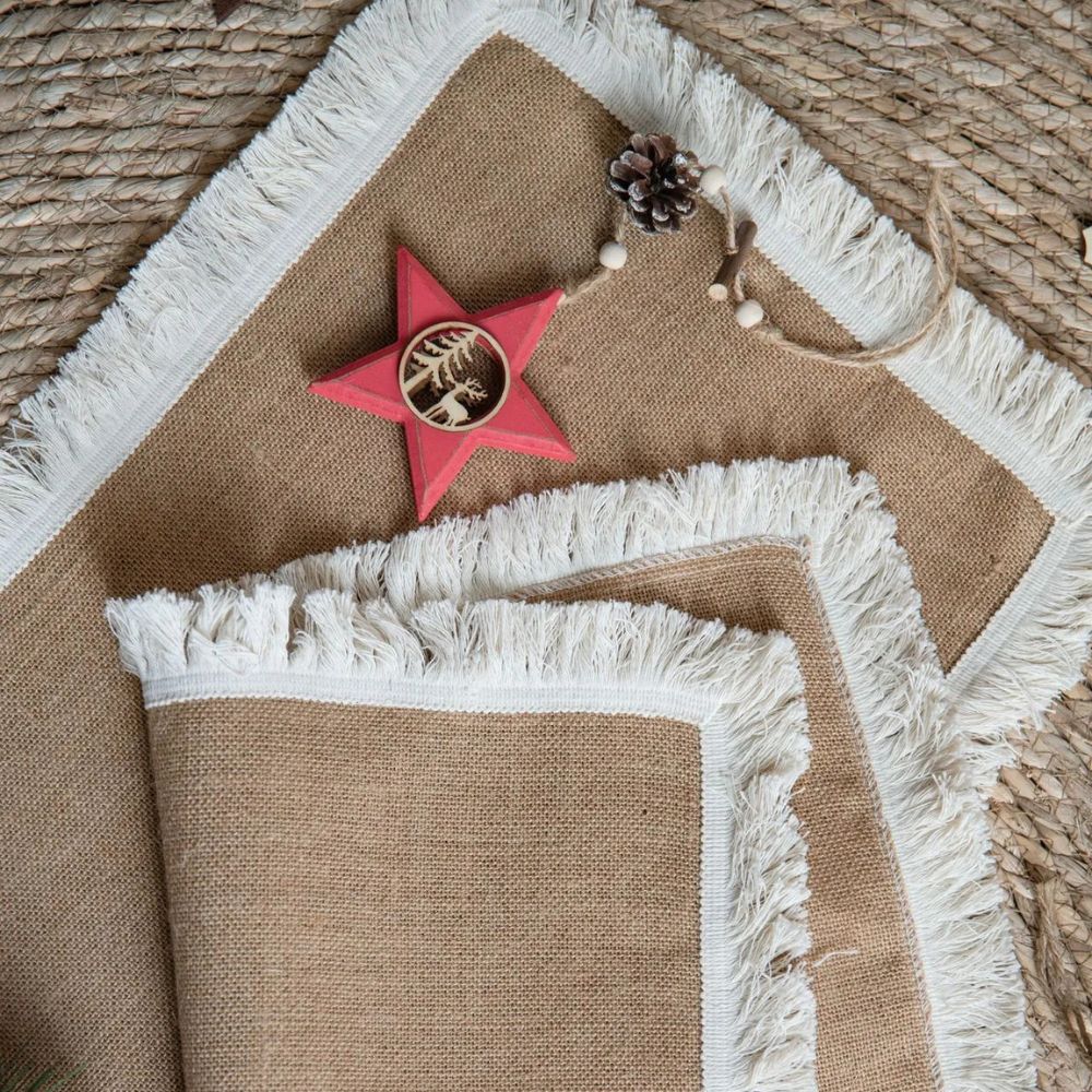 Natürlicher Boho-Jute-Tischläufer für rustikale Esszimmerdekoration