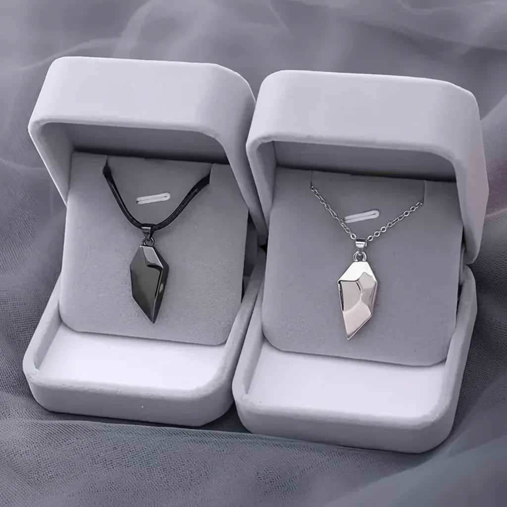 Necklace Couple Magnetic Heart Electrocardiogram Pendant Set | Meowbutter