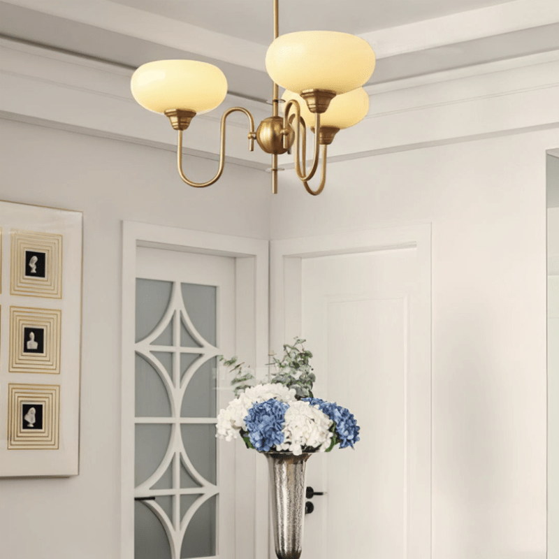 Belmore Vintage LED Chandelier With Bouquet Design Lamp