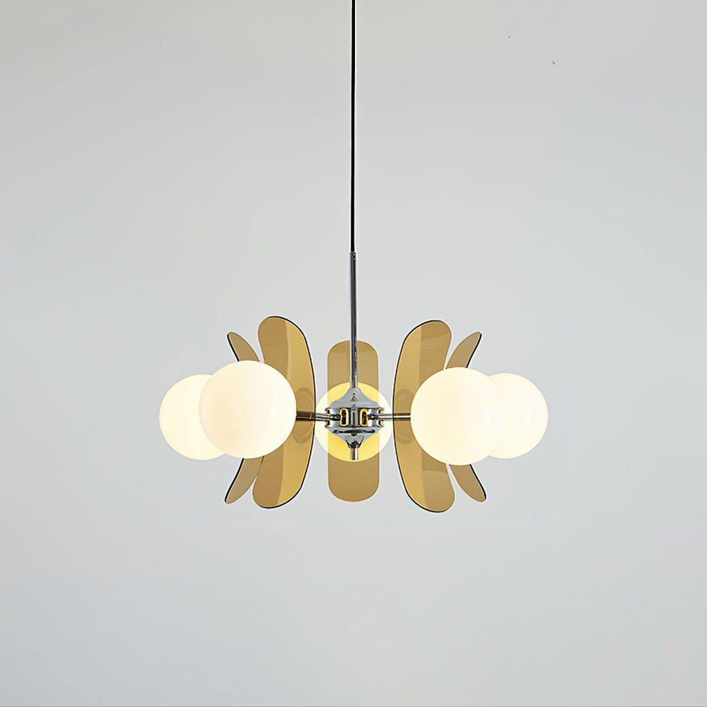 Elegant pendellampe med justerbar højde i jern og glas