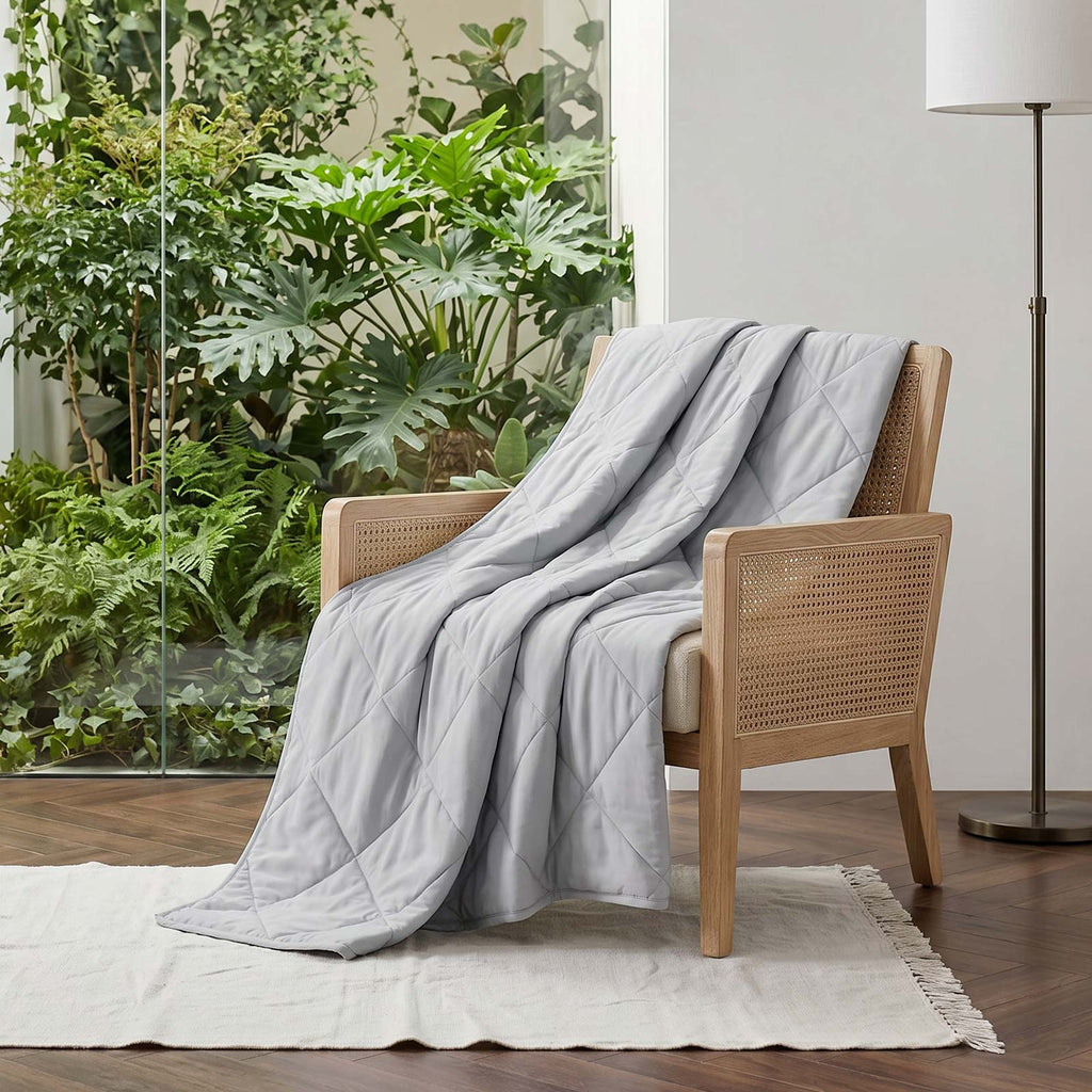 Chill Comfort Cooling Blanket — Japanese Fabric Tech, Thin Breathable Design