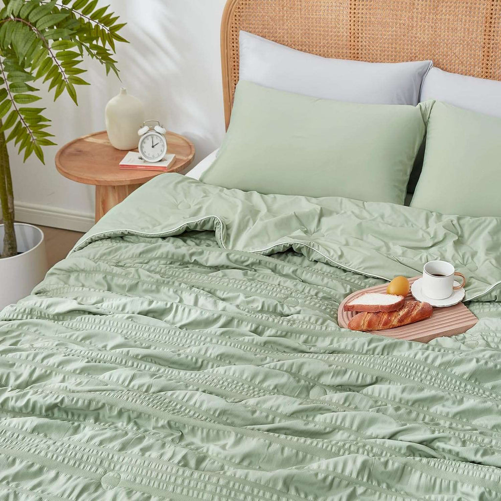 Comfort Collection Lightweight Cooling Comforter — Open-Weave Construction, Advanced Airflow