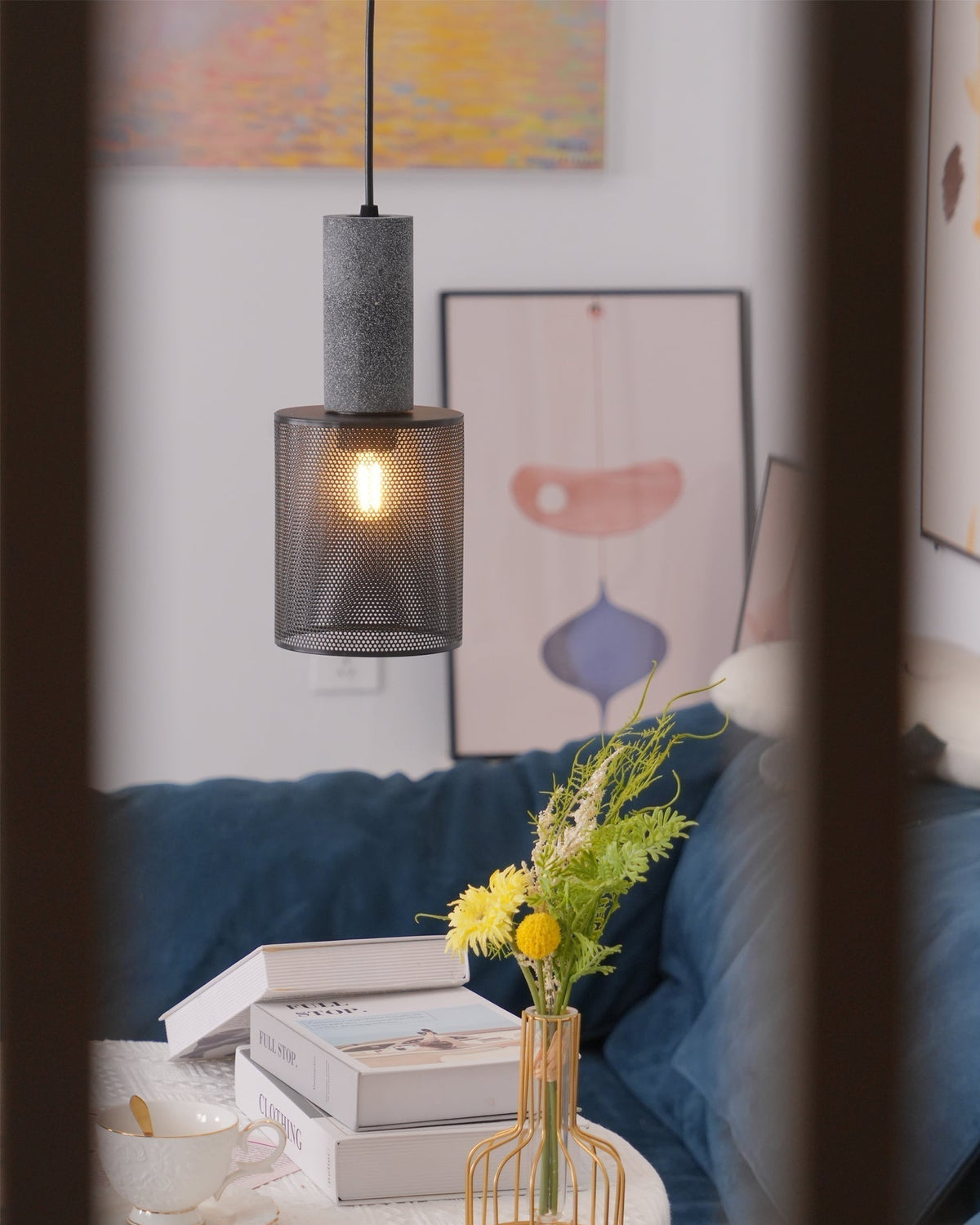 Lámpara colgante industrial de hormigón — Malla metálica cortada con láser, LED