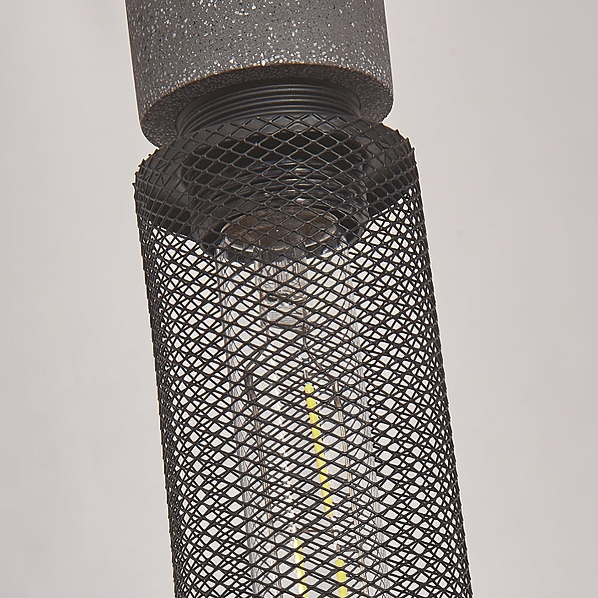 Lámpara colgante industrial de hormigón — Malla metálica cortada con láser, LED