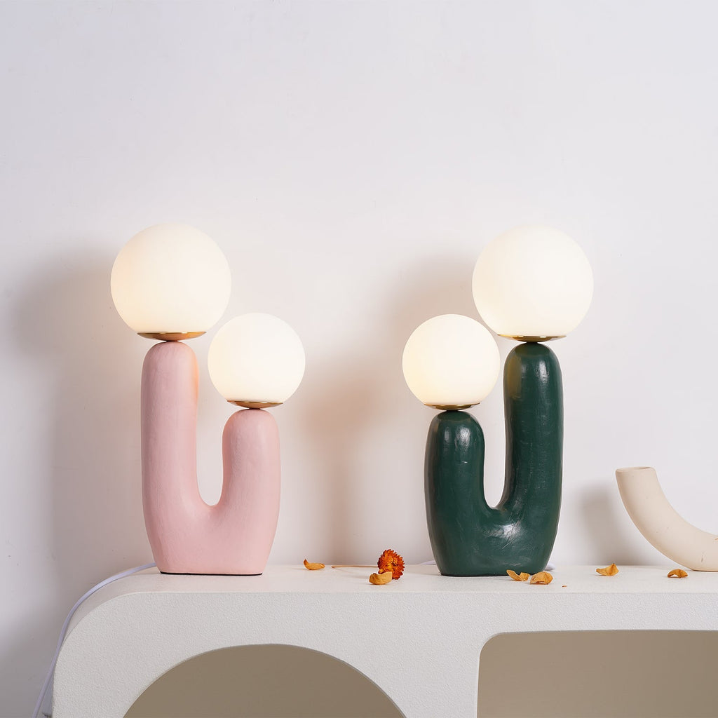 Schicke LED-kompatible Tischlampe für Homeoffice und Schlafzimmerbeleuchtung