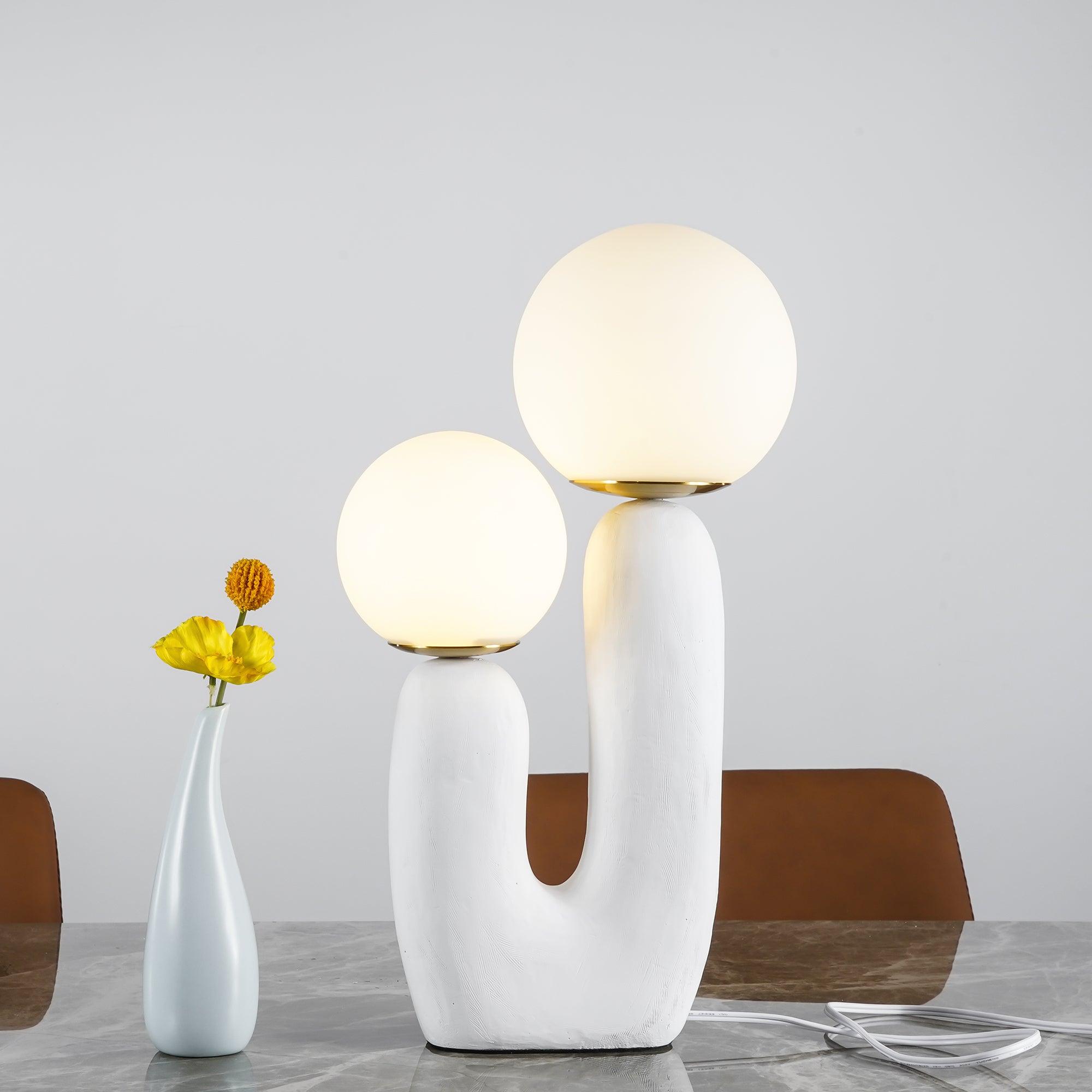 Schicke LED-kompatible Tischlampe für Homeoffice und Schlafzimmerbeleuchtung