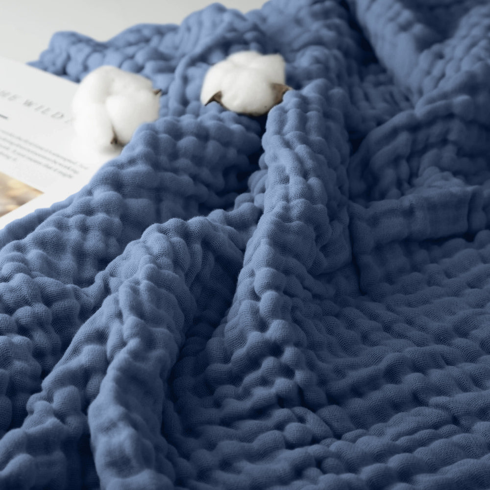 Klassische Decke mit Monogramm aus 100 % Musselin-Baumwolle