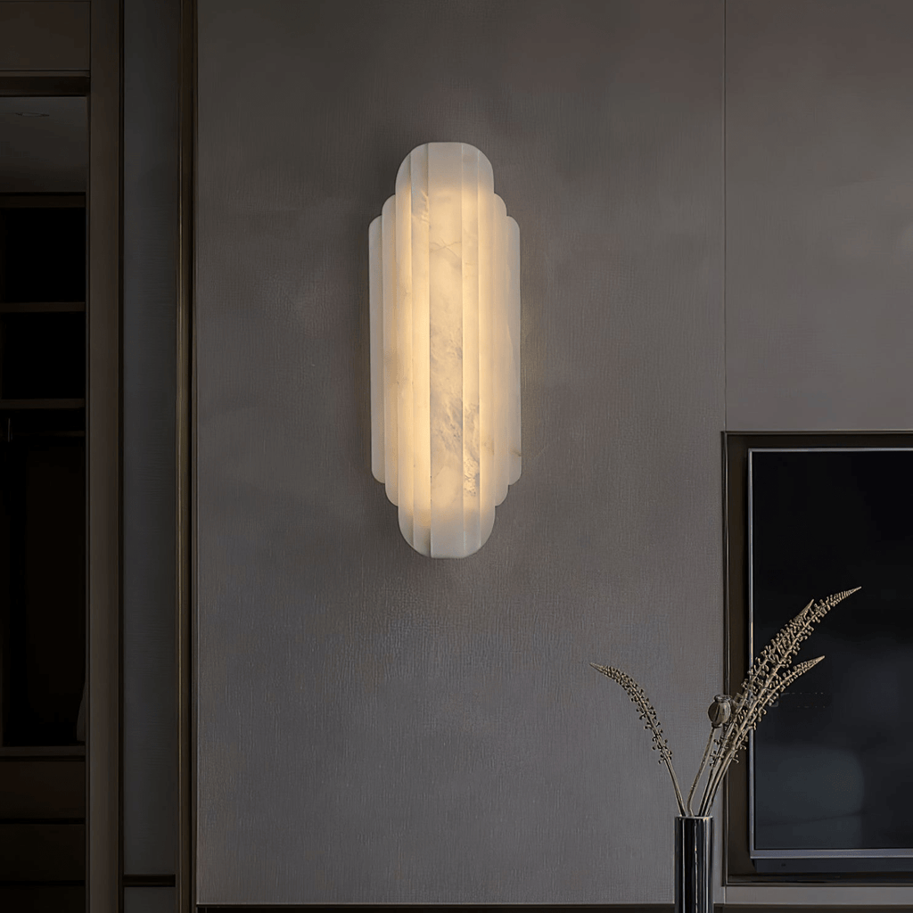 Aplique de alabastro con base de metal y luz regulable