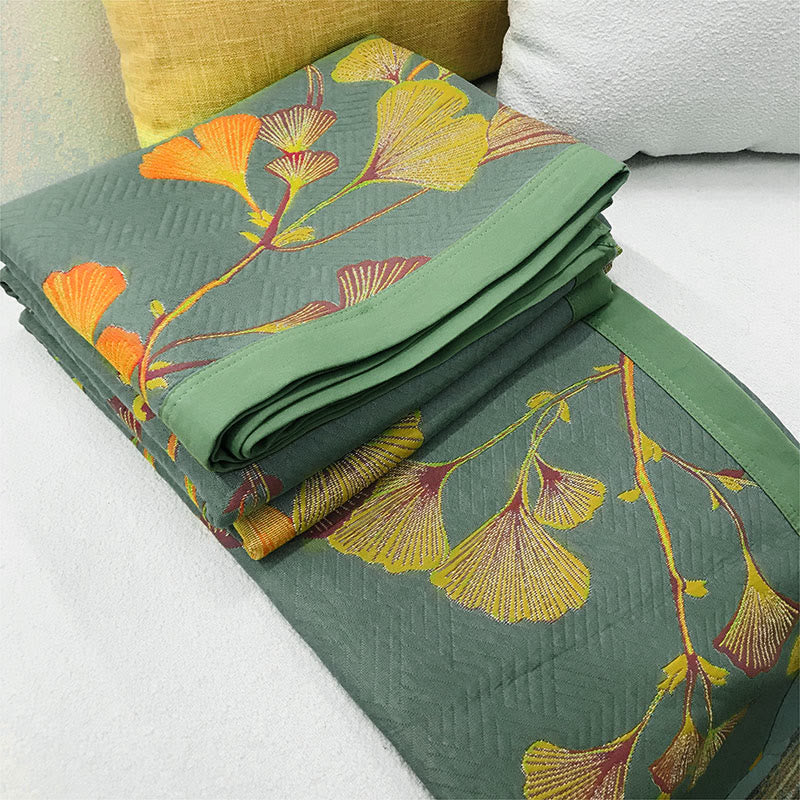 Elegáns, kétoldalas jacquard paplan — megfordítható kialakítás, egyenletes hőszigetelés