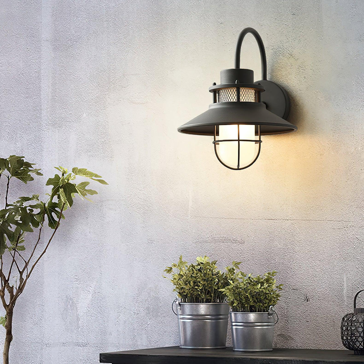 Lanterne murale industrielle Felix - luminaire à cage en acier étanche, 32×25×29cm