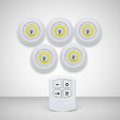 Faretti LED GlowStickr con telecomando — Alimentati a batteria