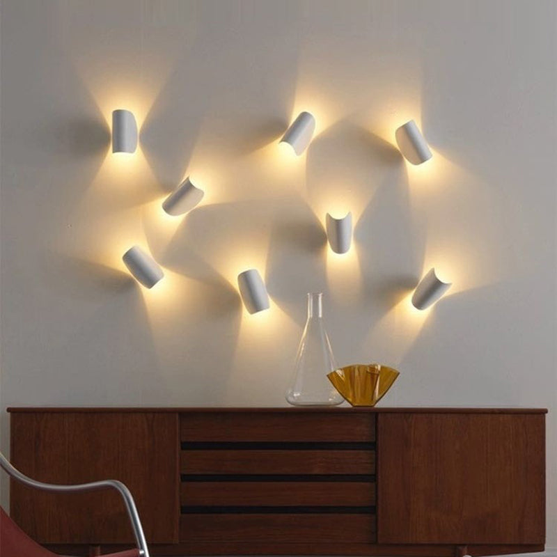 Metal Wall Lamp With 360 Degree Swivel LED Organic Crescent Shape