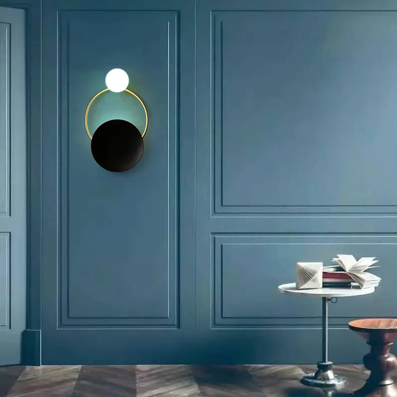 Designové nástěnné svítidlo se skleněným stínidlem | Moderní kulaté kulové kovové svítidlo | Meowbutter