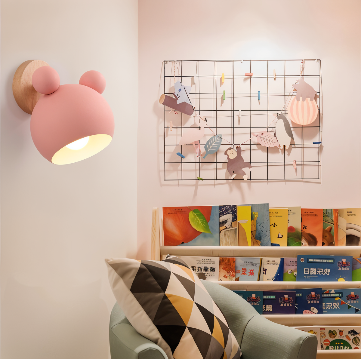 FlashMouse verspielte moderne Wandleuchte - Gelenkiger, von Nagetieren inspirierter Lampenschirm