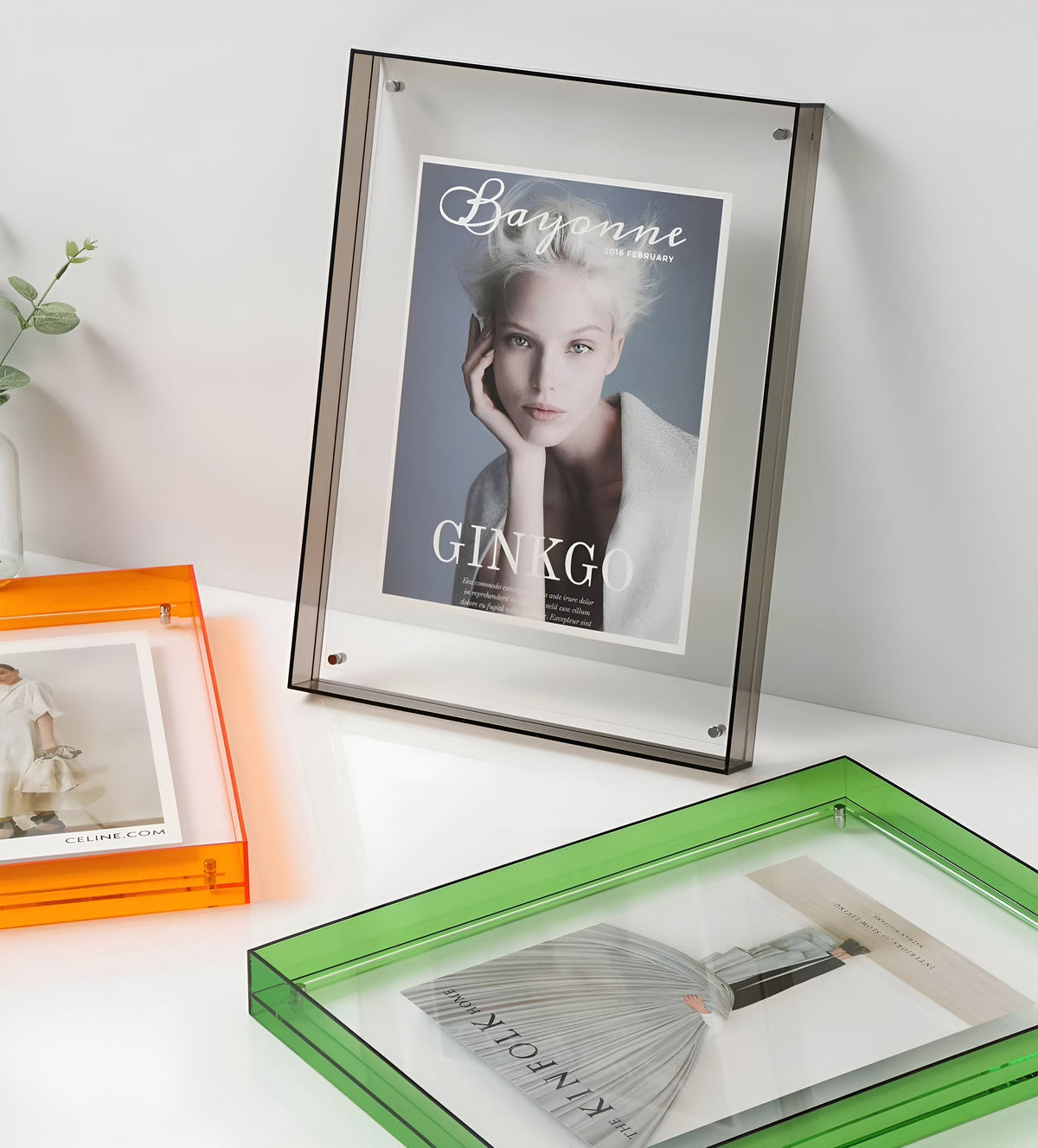 Bezramkowa ramka na zdjęcia z akrylu premium — lekkie zawieszenie