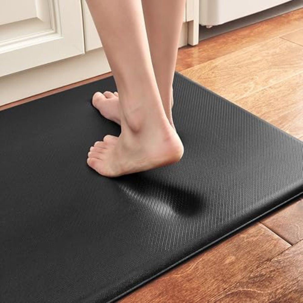 Ergonomic Cushioned Kitchen Mat — Resilient Foam Core, Non-Slip PVC Shell