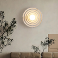 Japandi-stil vägglampa med mjukt omgivande sken för vardagsrum
