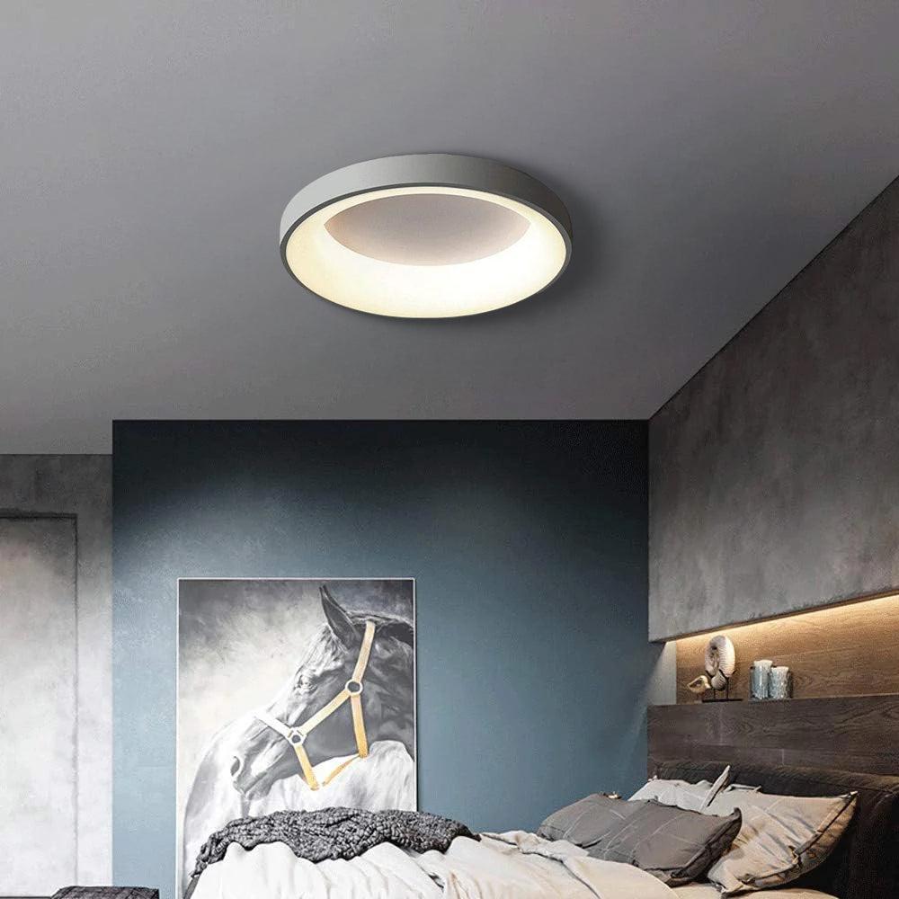 Modré LED stropní světlo s přisazeným montážním držákem, stmívatelný minimalistický design