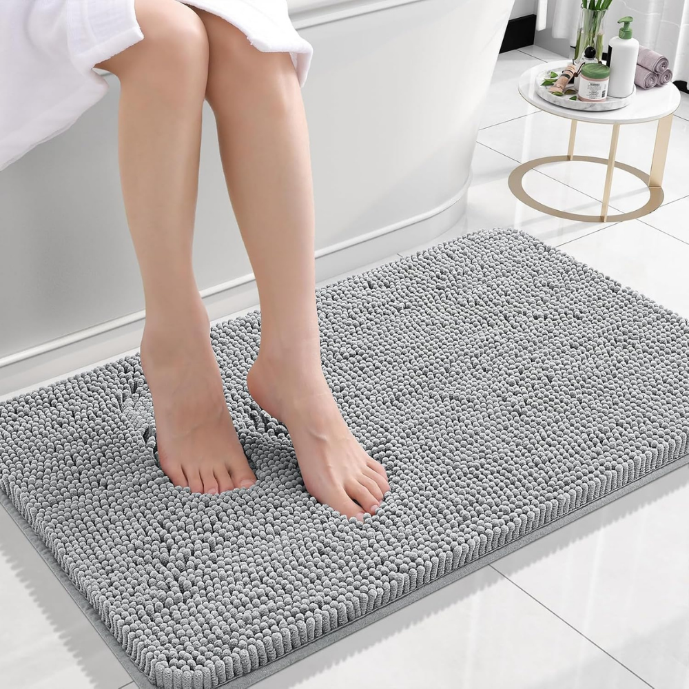 Tappeto da bagno assorbente in ciniglia — superficie soffice, retro testurizzato antiscivolo